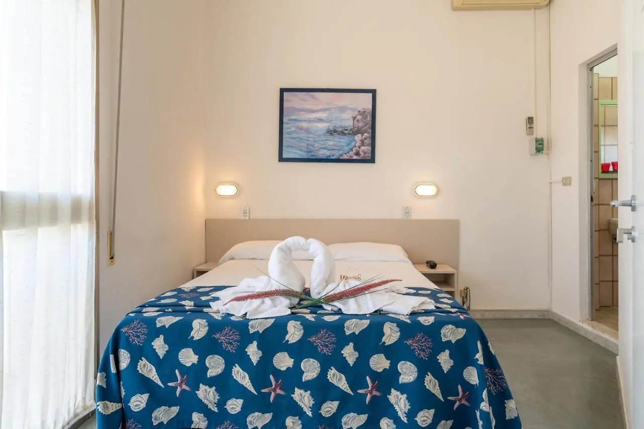 Hotel Montmartre Rimini