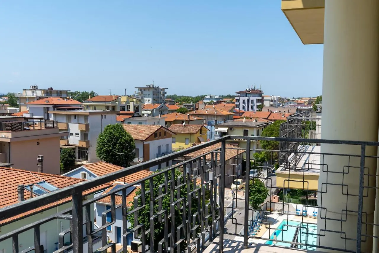 Hotel Montmartre Rimini