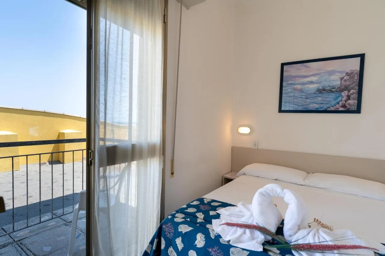 ***  Hotel Montmartre Rimini Italy