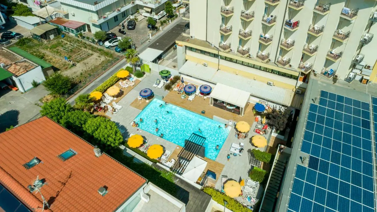 Hotel Montmartre Rimini