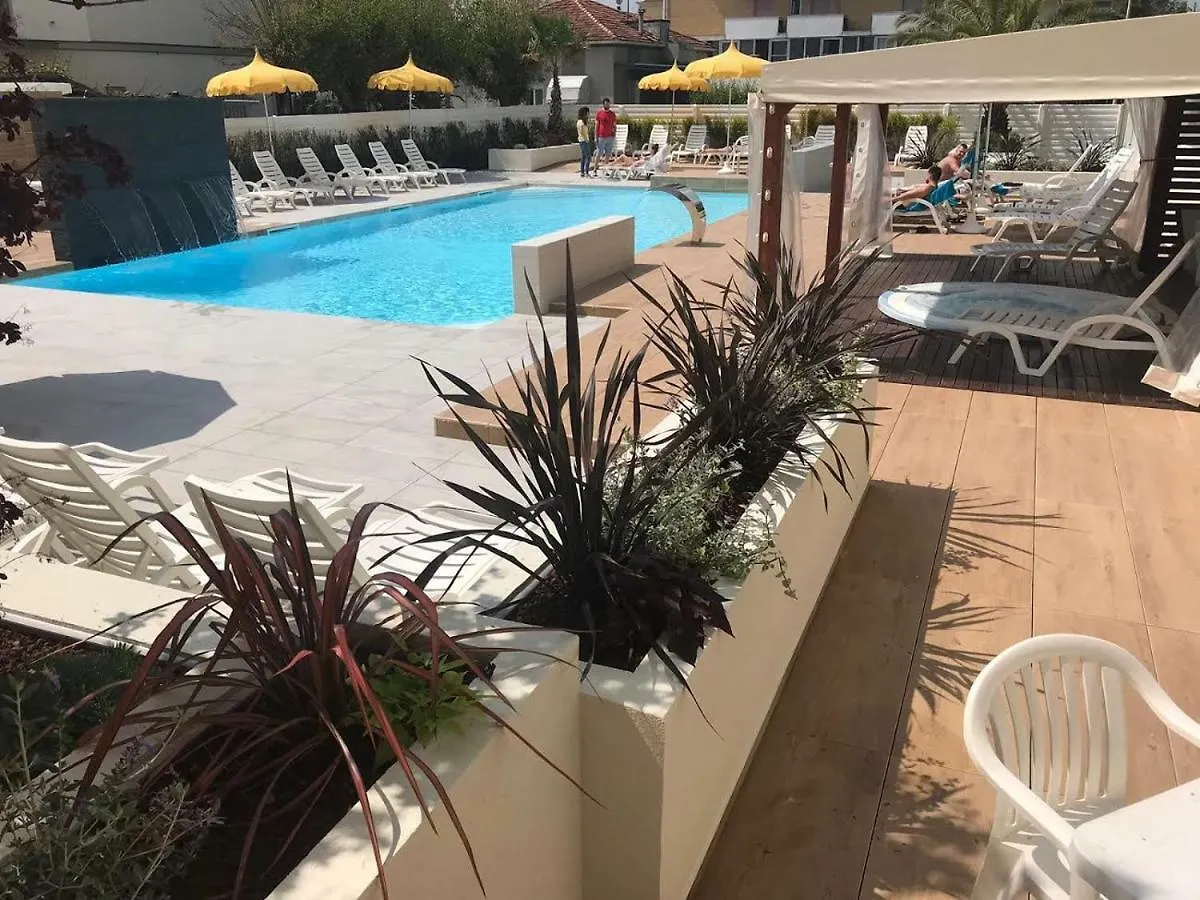 Hotel Montmartre Rimini Italy