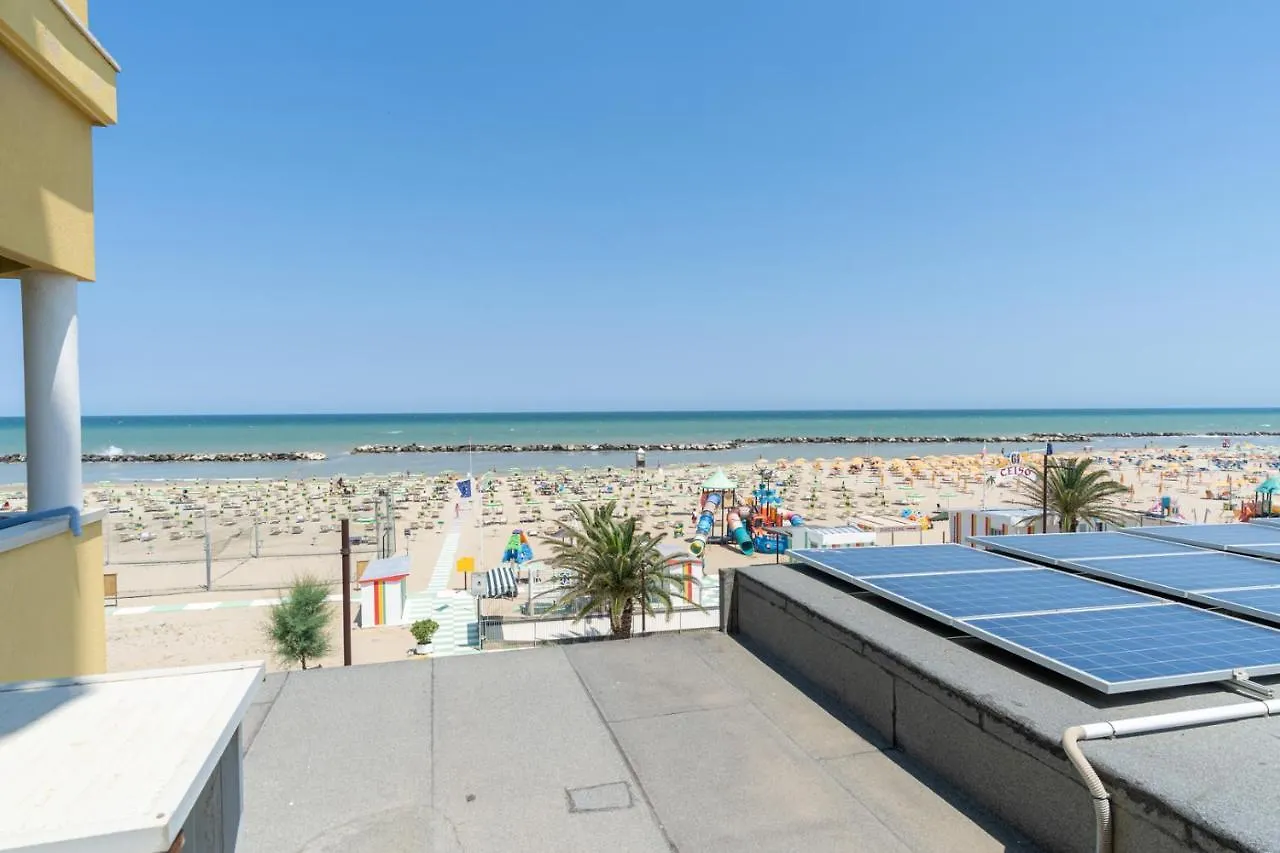 Hotel Montmartre Rimini