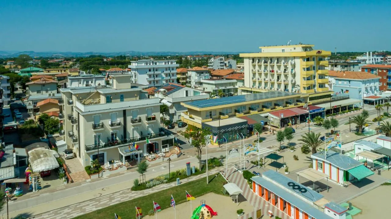 ***  Hotel Montmartre Rimini Italia