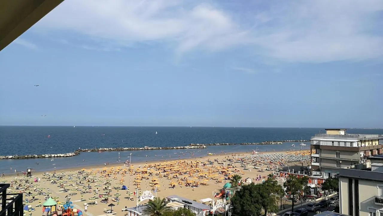Hotel Montmartre Rimini